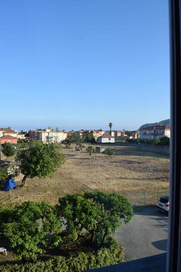 Casa Ligure Ristrutturata 80M2 Diano Marina Eksteriør billede